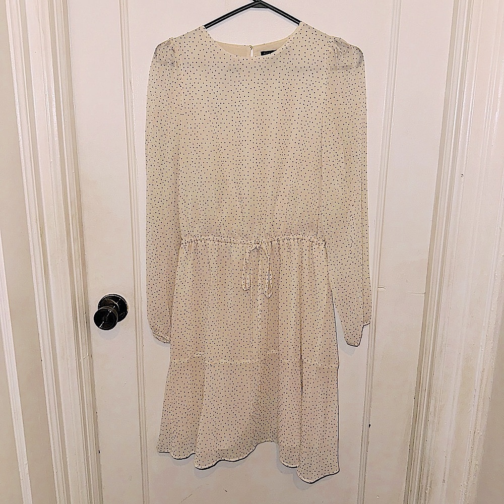 Banana Republic: Polka-Dotted Long Sleeve Knee Length Dress